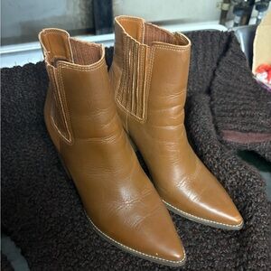 Steve Madden Tan Leather Ankle Booties